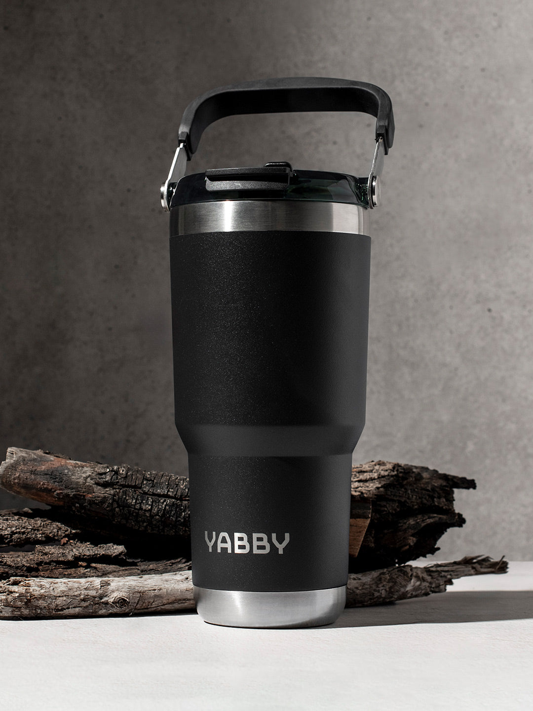 950ml Yabby Tumbler With Handle & Sipper